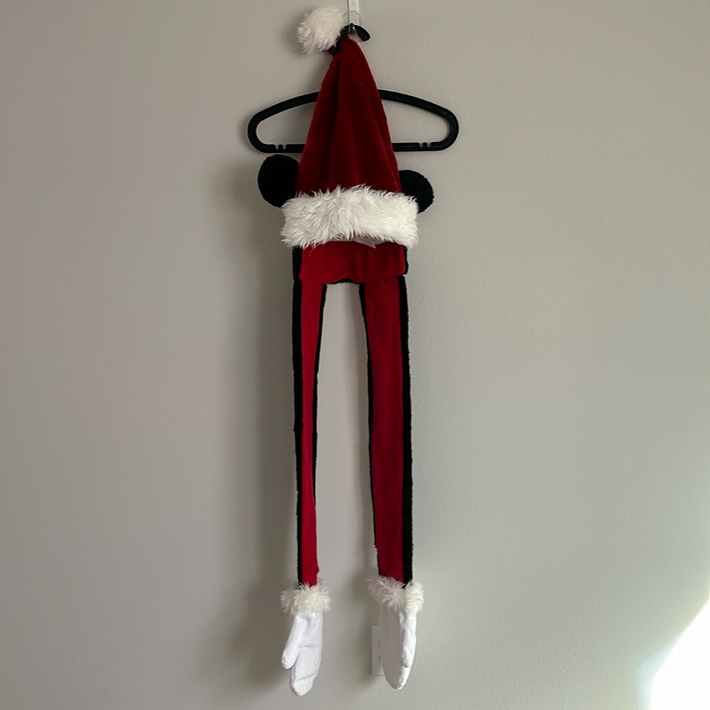 Mickey Mouse Hat With Gloves